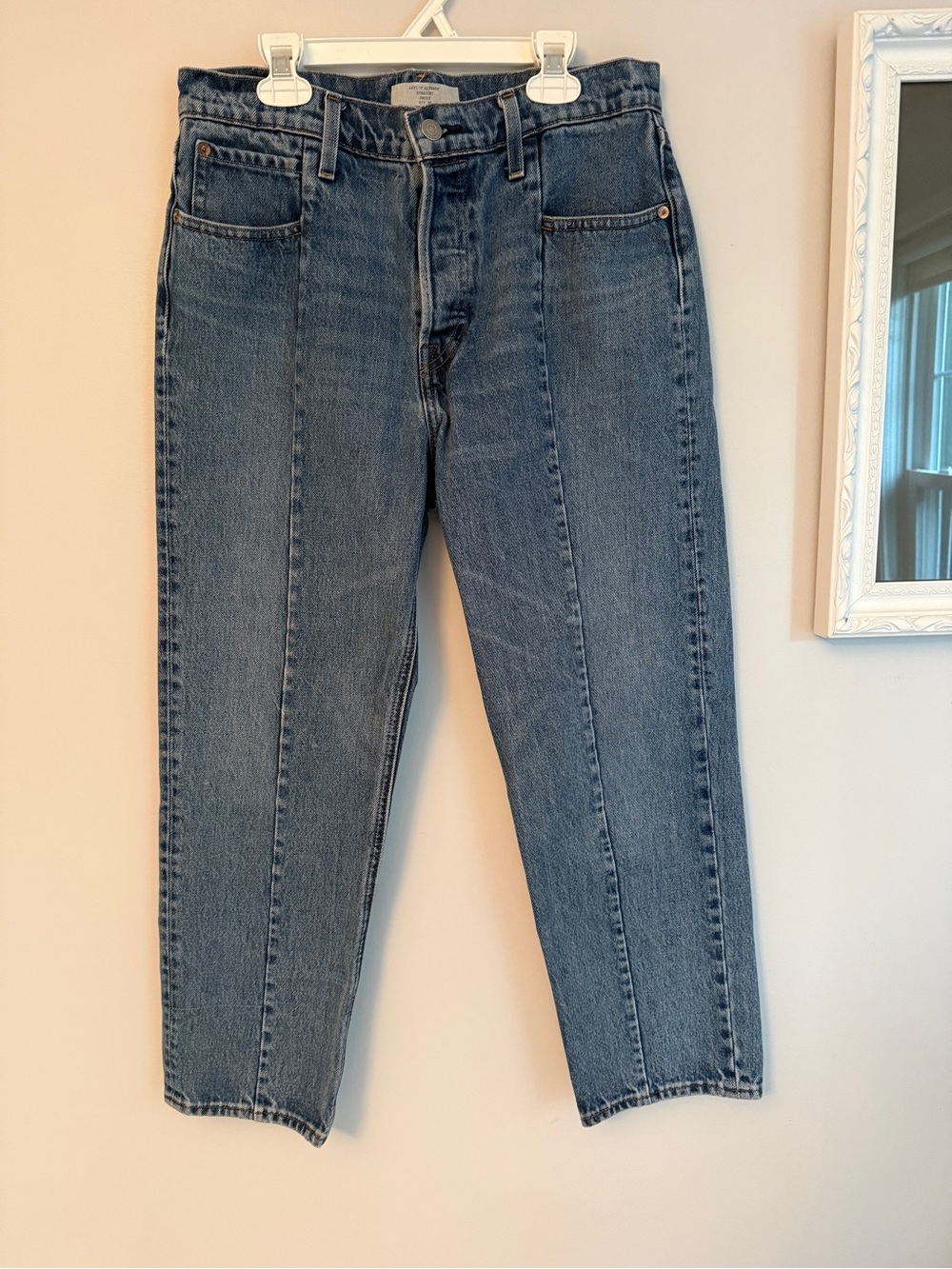 Levi’s Altered Straight Leg Jeans Waist 26